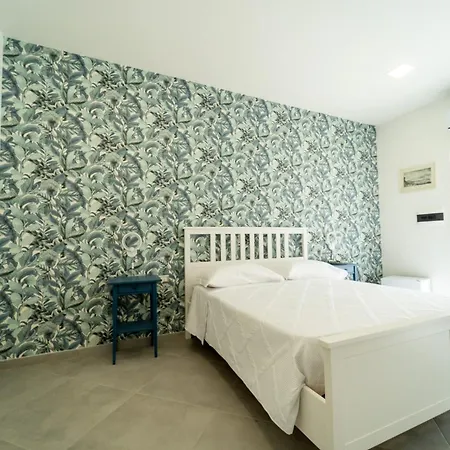 Nientemale Napoli ポッツオーリ